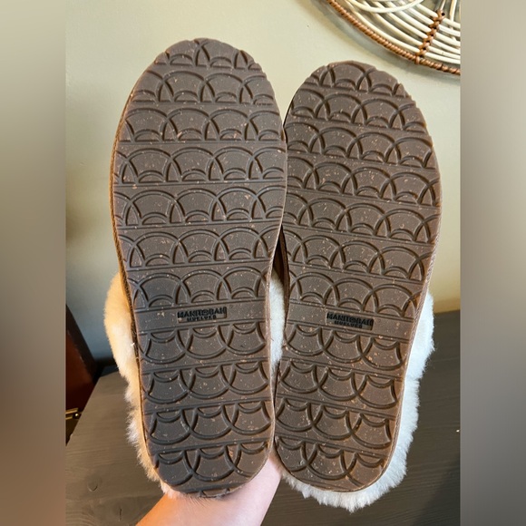 Manitobah Men’s Cabin Slide Slippers NEW - Picture 7 of 7